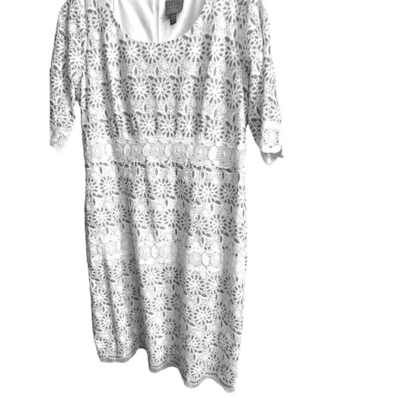 Rabbit Rabbit Rabbit Women's White and Sky Blue Laced Dress Size 16 Sku 2292 - Picture 15 of 16